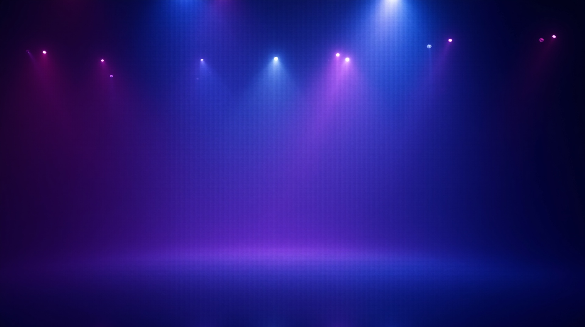 Immersive theatre atmosphere