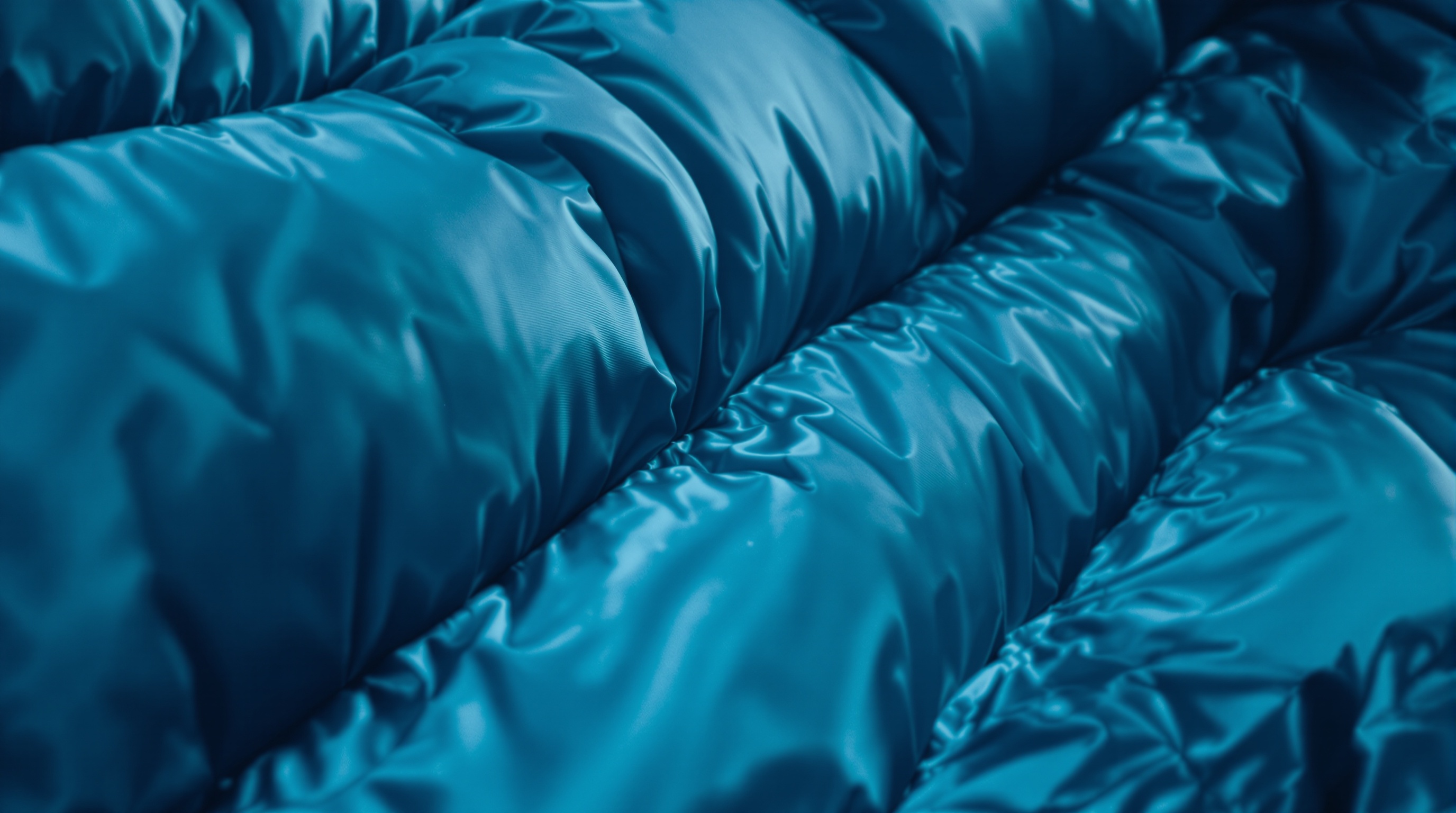 USFans Jackets: Down Fill, Shell Ratings & Outerwear Guide