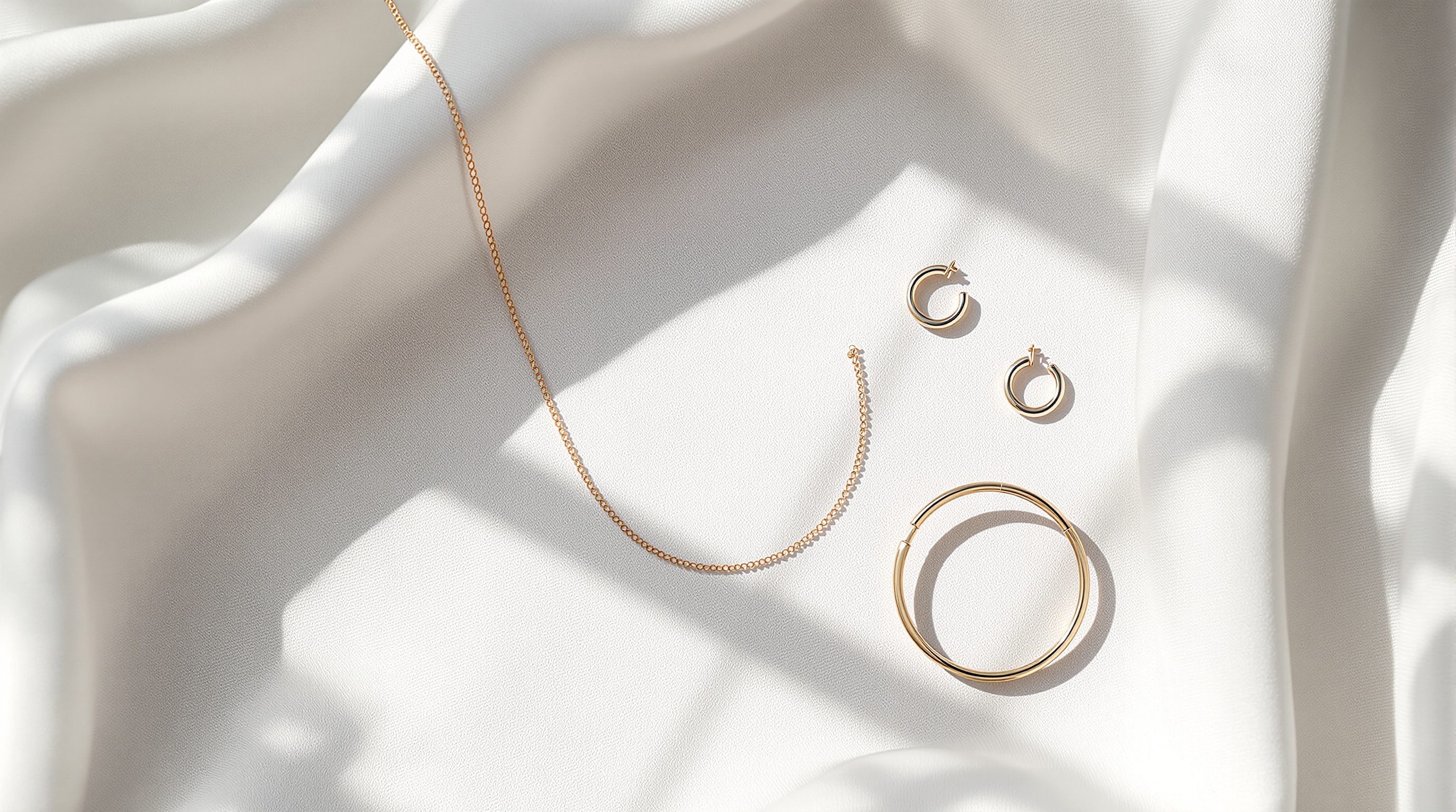 育児中のママにおすすめのアクセサリー|安全・おしゃれな選び方【2026年】