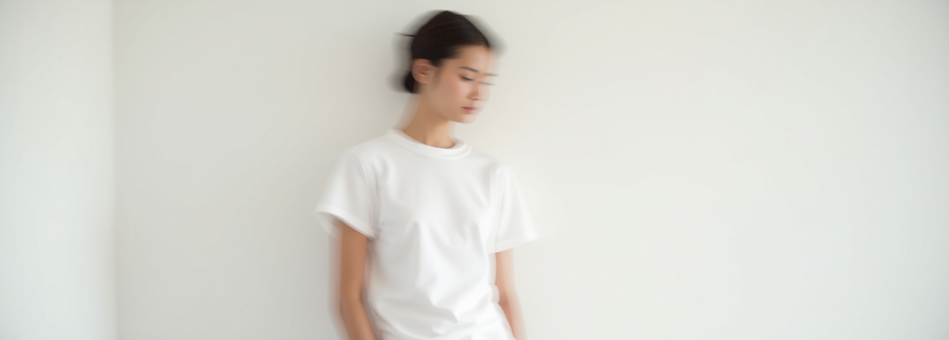T-Shirts Aime Moi éditoriale