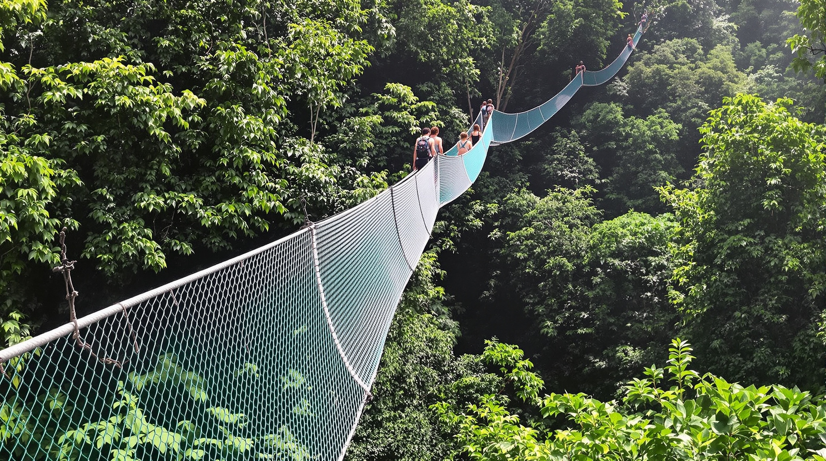 Ghana Travel Guide 2025: Top Attractions, Culture & Essential Travel Tips