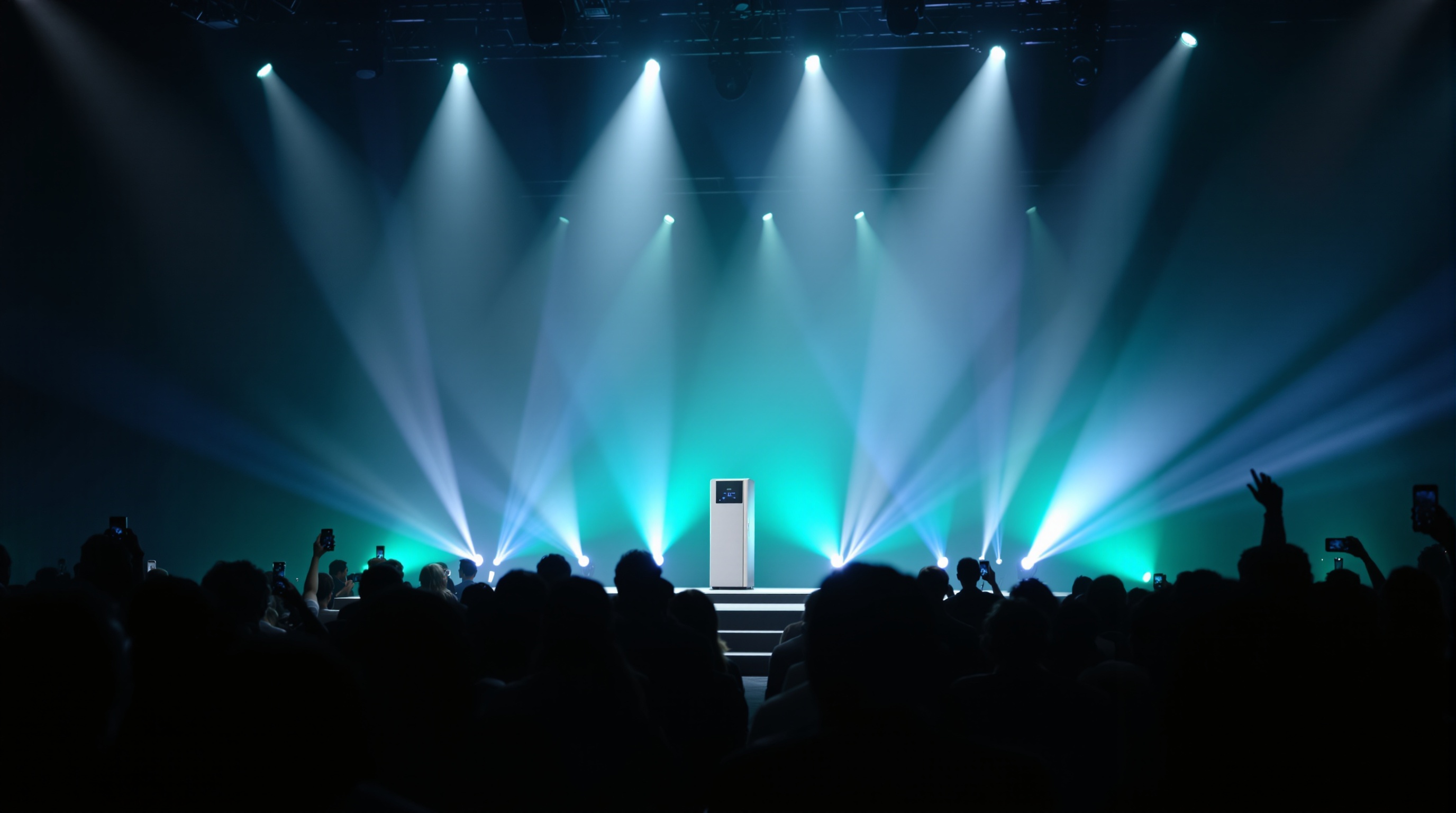 Ra mắt độc quyền