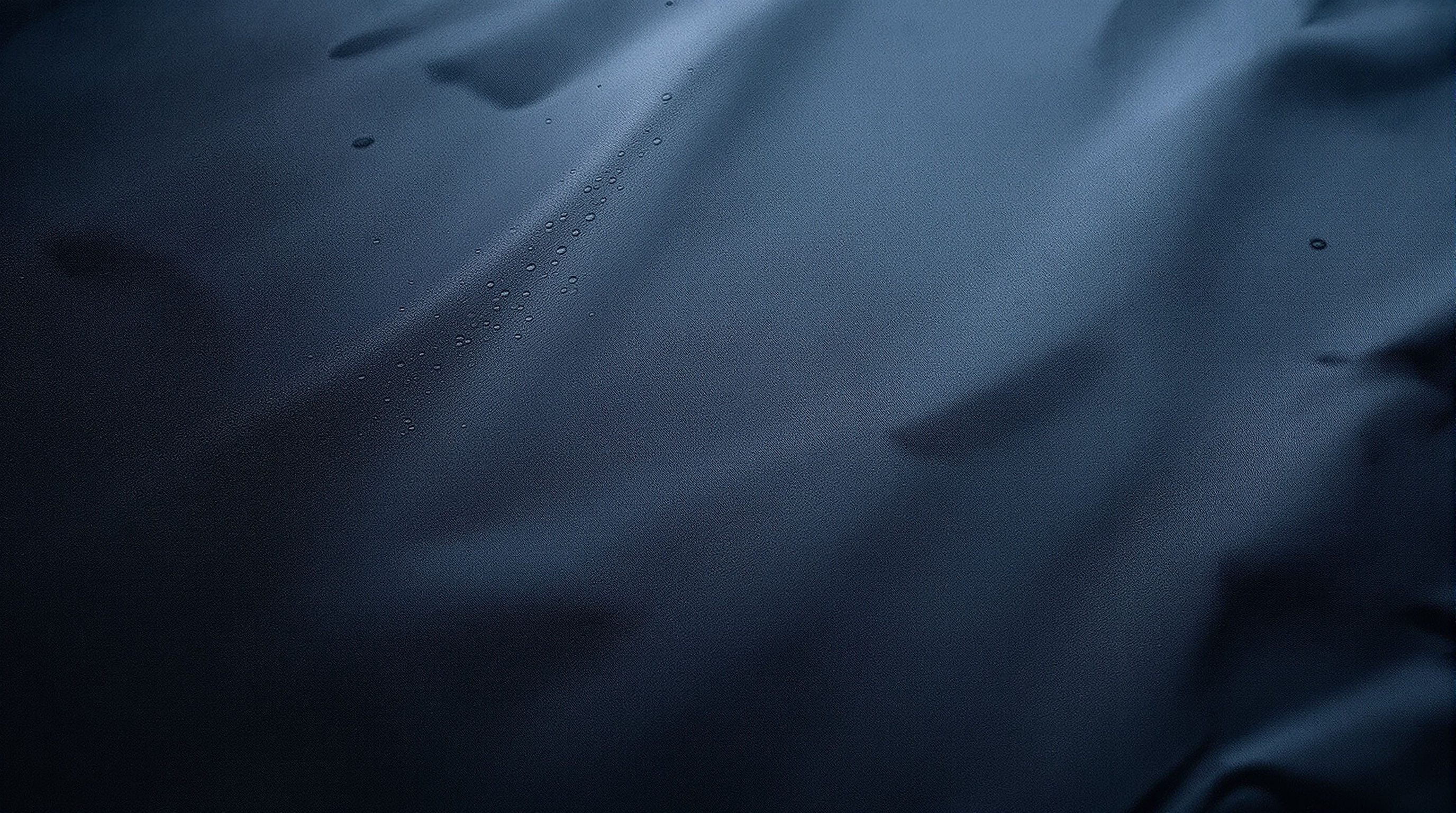 Jacket Replicas: Shell Materials, Hardware, and Weatherproofing Checks