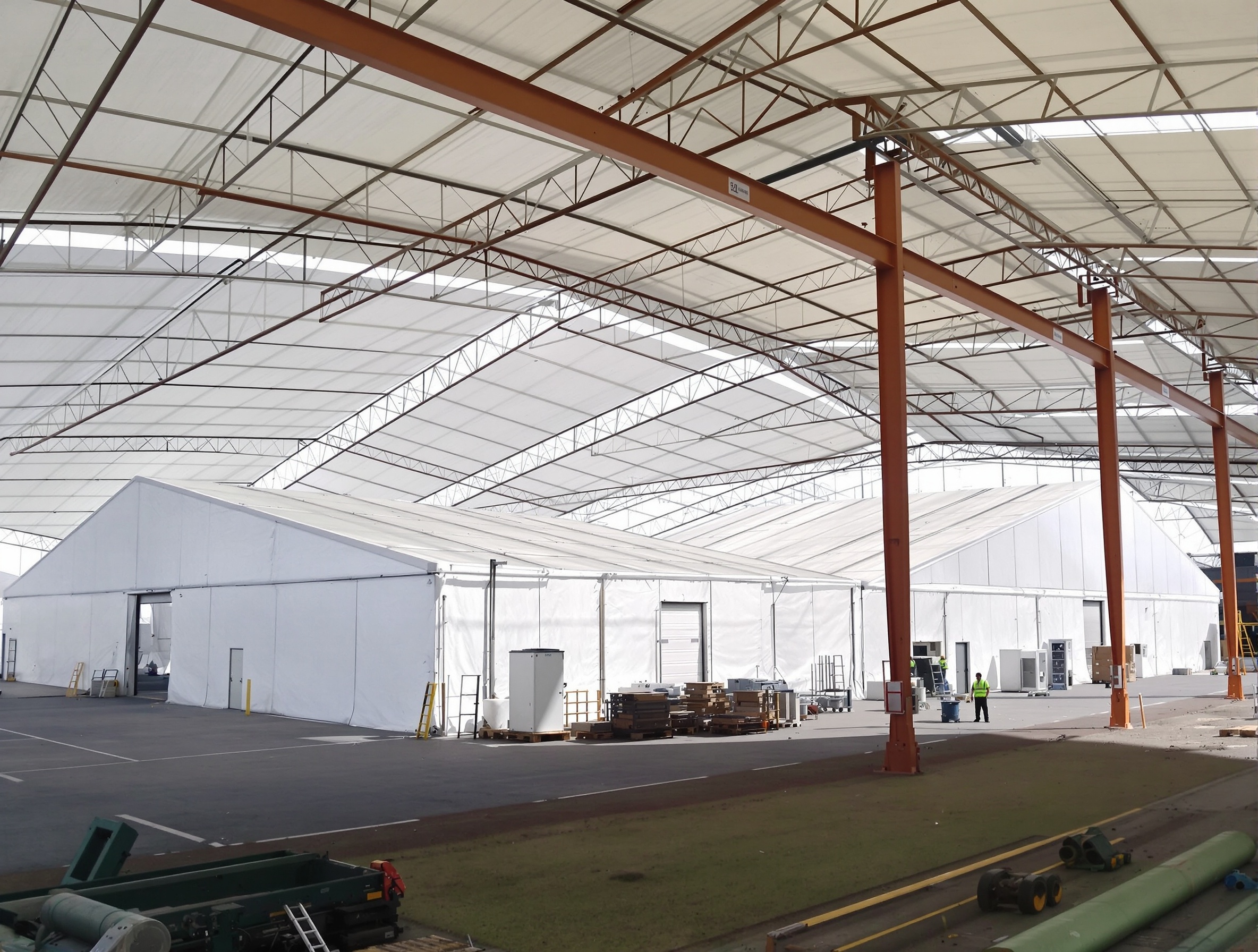 Vista general almacén logístico Palencia