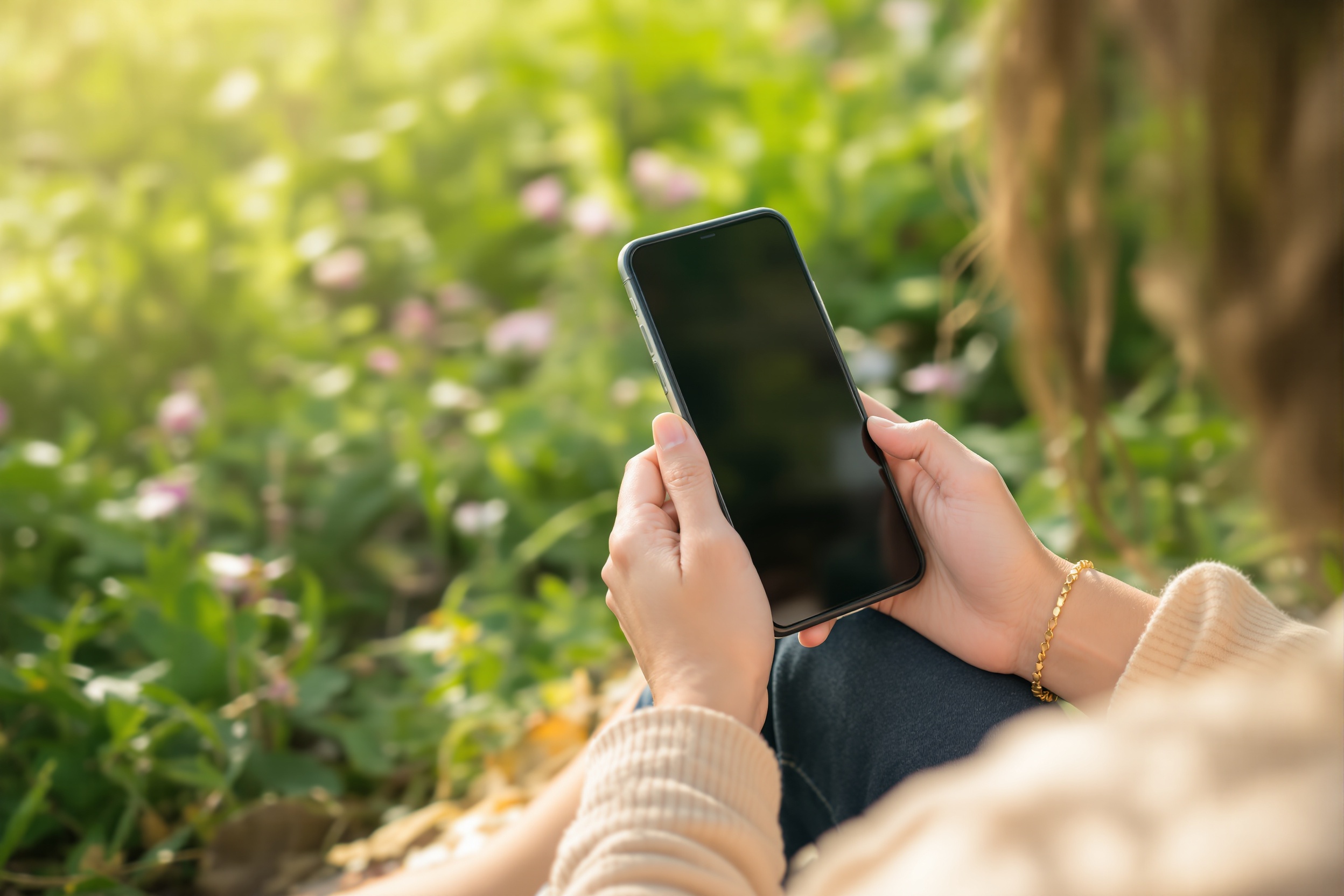 週末のスマホ断食が脳を救う?デジタルデトックスの科学的根拠